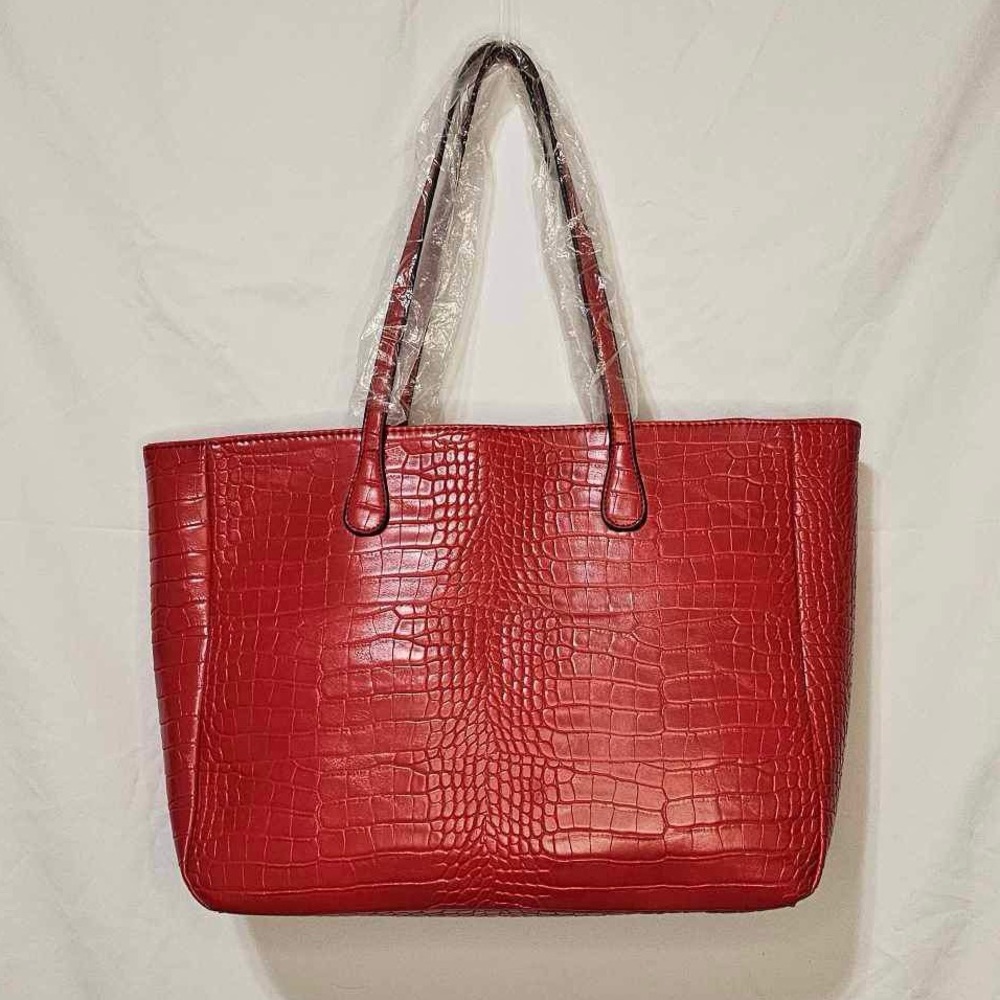 MKF - Sadie Oversize Tote Handbag - Picture 3 of 9